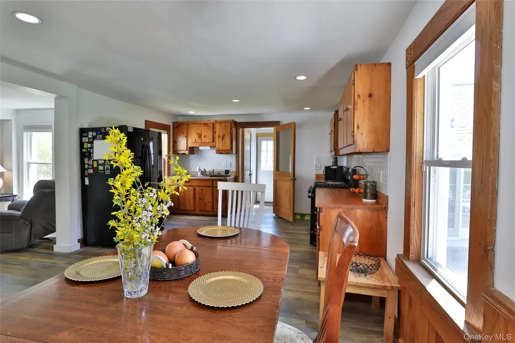 176 Williams Road Red Hook NY 12571