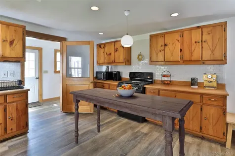 176 Williams Road Red Hook NY 12571