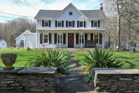 176 Williams Road Red Hook NY 12571