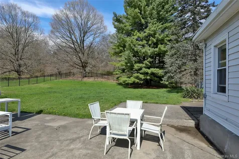 176 Williams Road Red Hook NY 12571