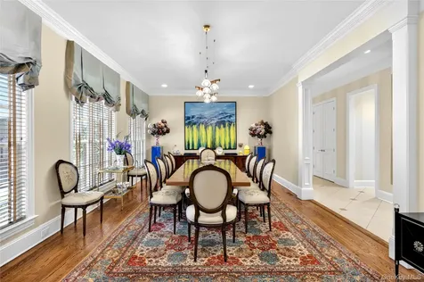 17 Hilldale Lane Sands Point NY 11050