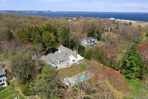 17 Hilldale Lane Sands Point NY 11050