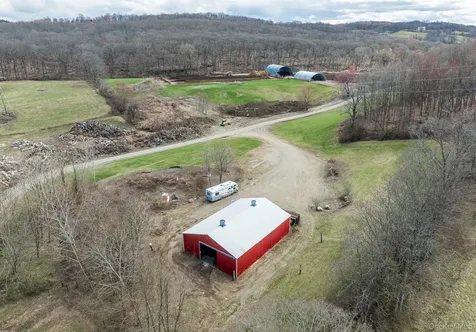 12 Hunns Lake Road Stanfordville NY 12581
