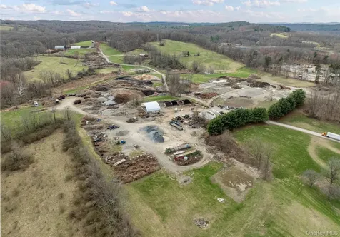 12 Hunns Lake Road Stanfordville NY 12581