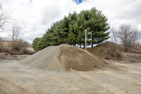 12 Hunns Lake Road Stanfordville NY 12581