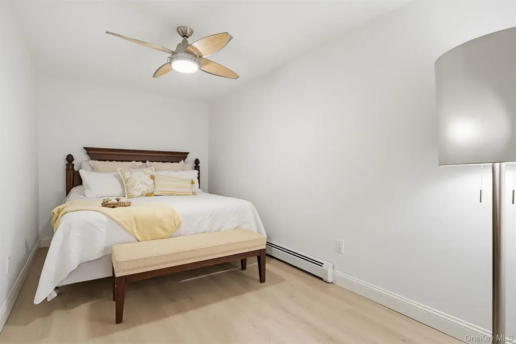 14 Glen Lane Newburgh NY 12550
