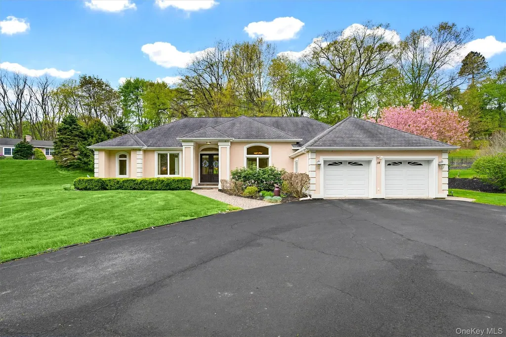 14 Glen Lane Newburgh NY 12550