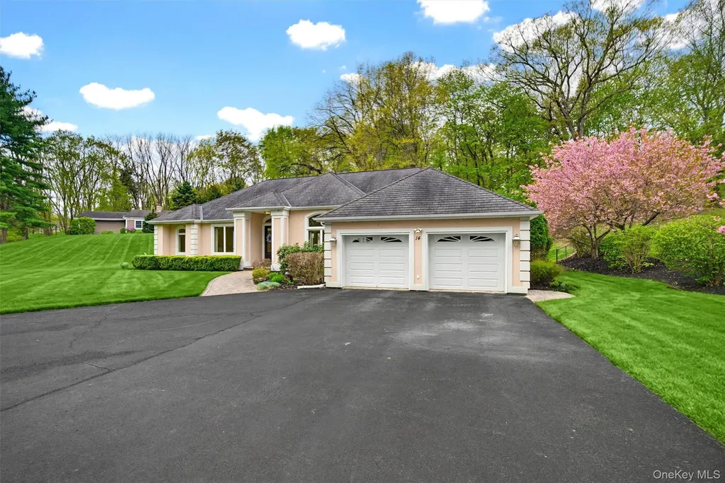 14 Glen Lane Newburgh NY 12550