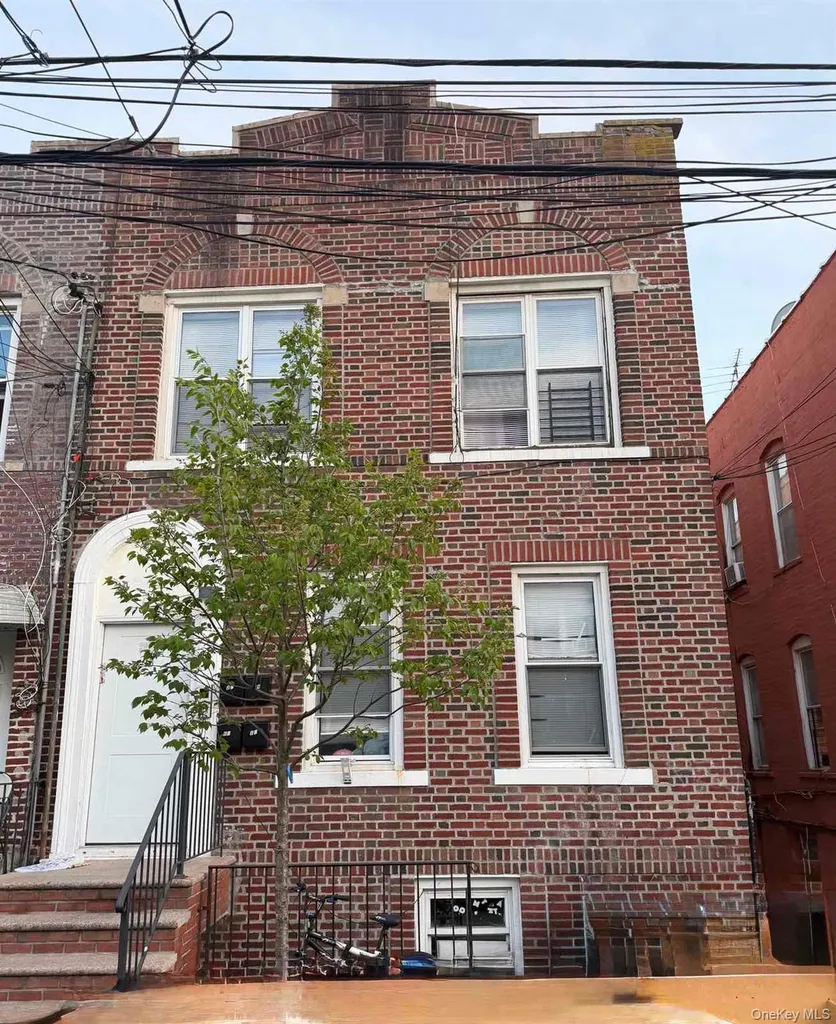18 Brighton 4th Terrace Brooklyn NY 11235