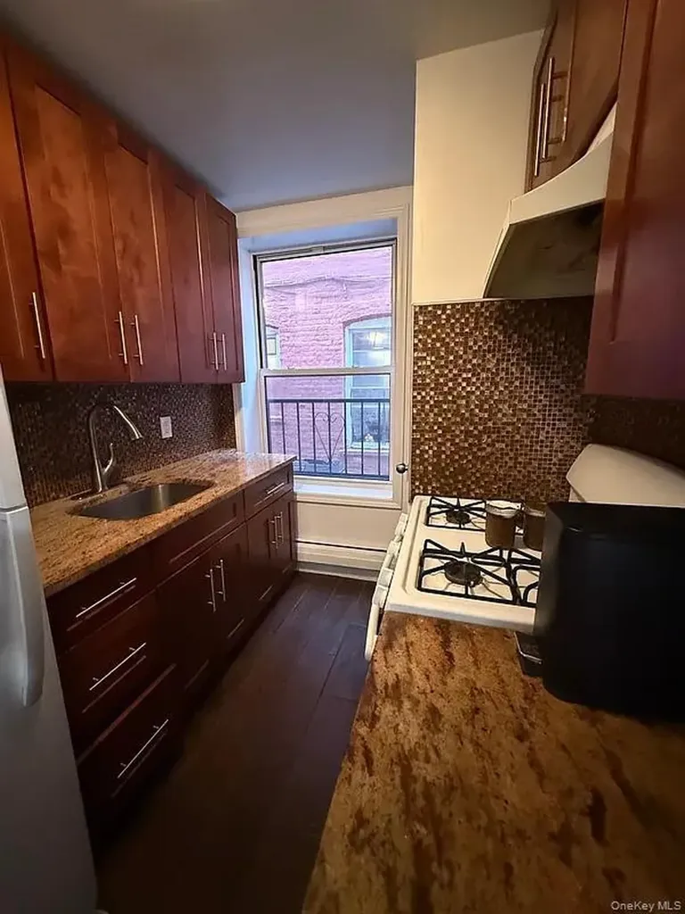 18 Brighton 4th Terrace Brooklyn NY 11235