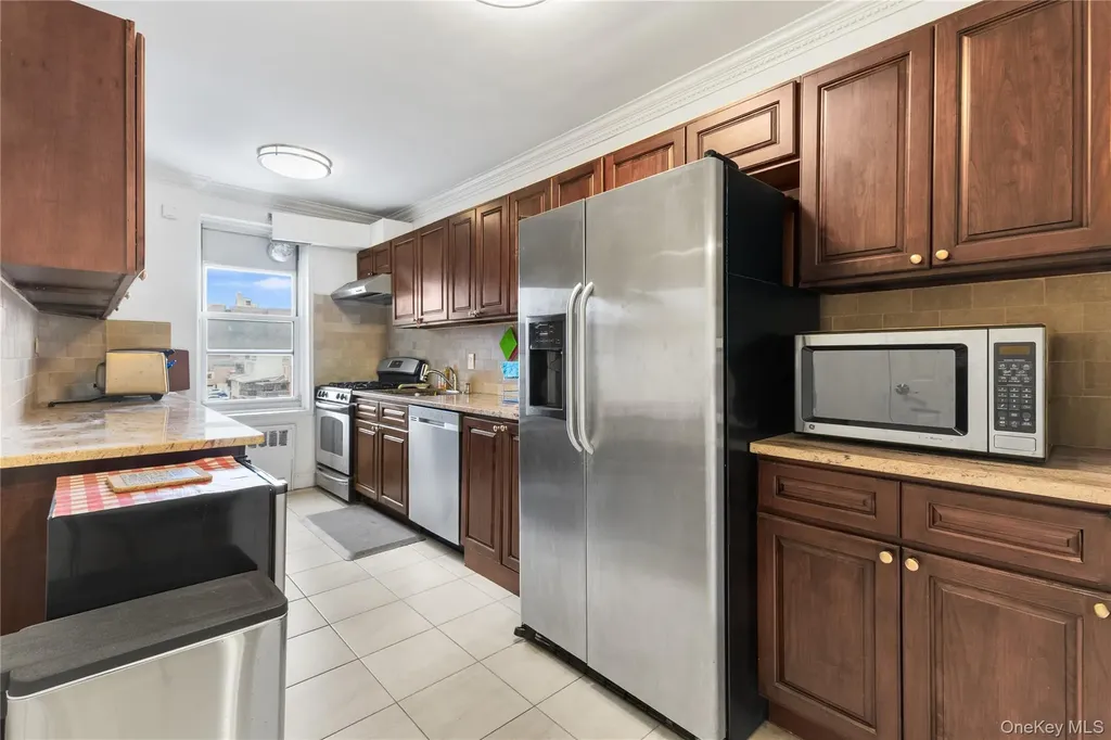 64-11 99th Rego Park NY 11374