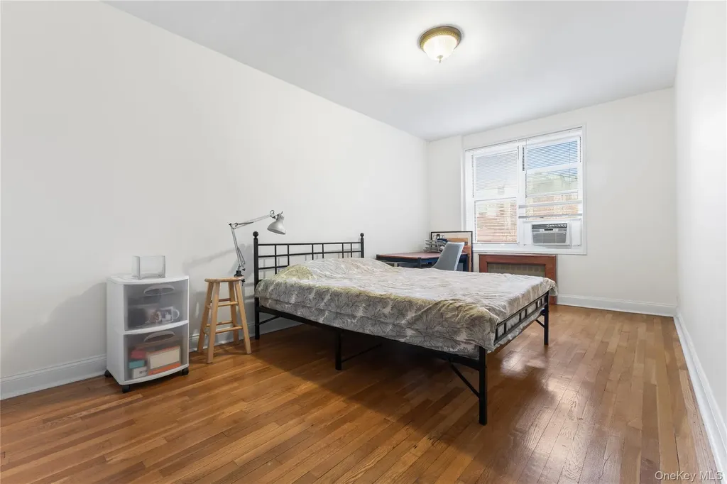 64-11 99th Rego Park NY 11374