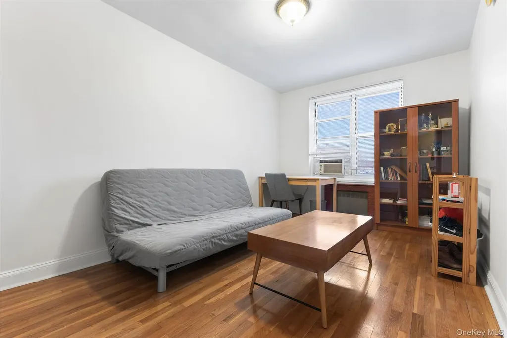 64-11 99th Rego Park NY 11374