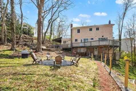 8 Carol Court Croton-on-hudson NY 10520