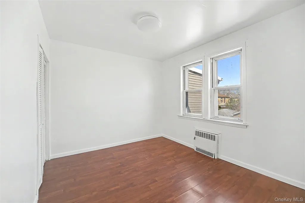 15145 20th Road Whitestone NY 11357