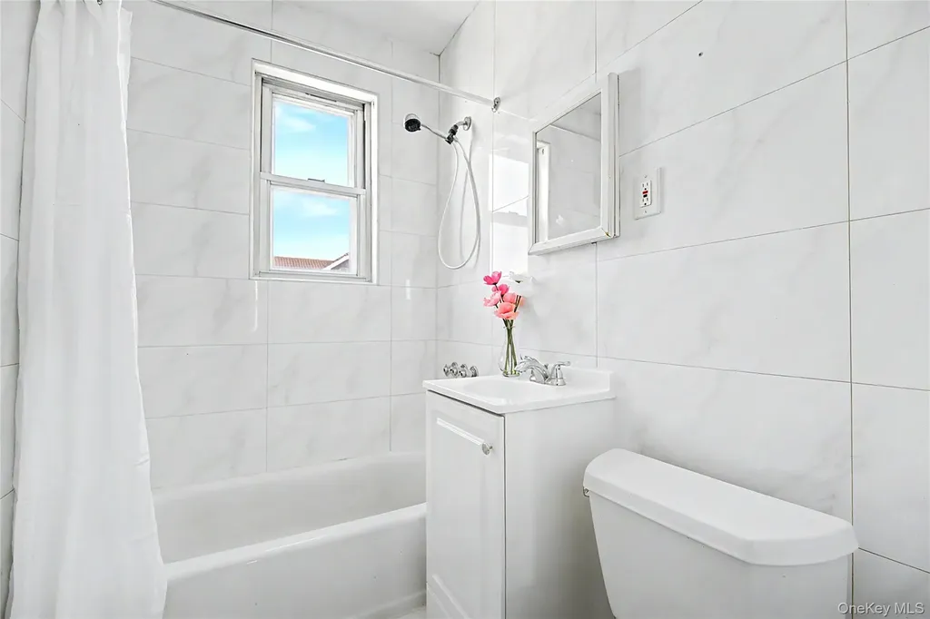 15145 20th Road Whitestone NY 11357