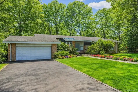 18 Emerson Avenue Staten Island NY 10301