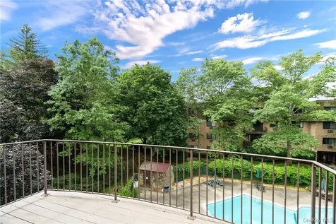 500 Central Park Avenue Scarsdale NY 10583