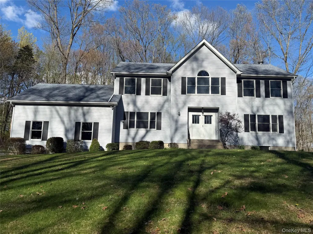 14 Indian Hill Road Warwick NY 10990