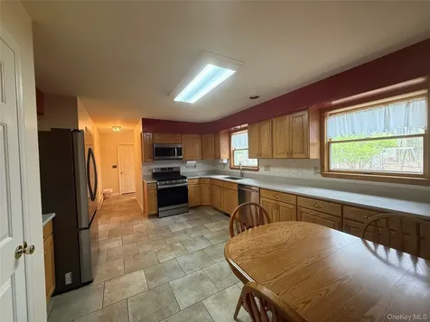 14 Indian Hill Road Warwick NY 10990