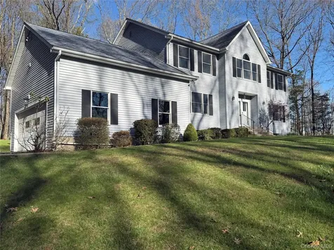 14 Indian Hill Road Warwick NY 10990