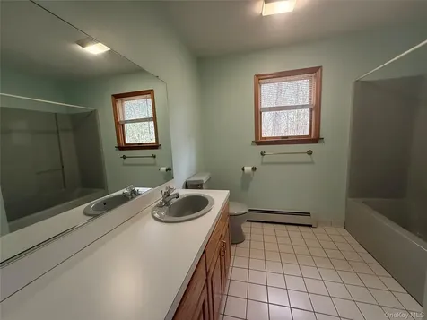 14 Indian Hill Road Warwick NY 10990