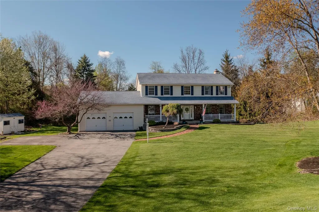 98 Leo Lane Poughquag NY 12570