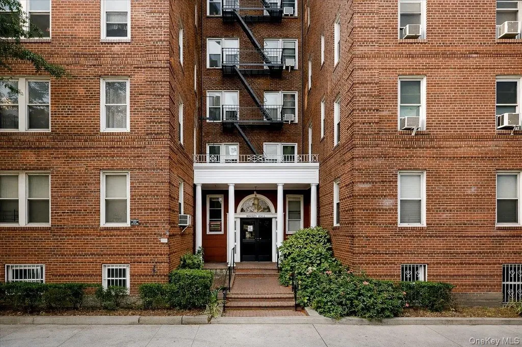 114-20 Queens Boulevard Forest Hills NY 11375