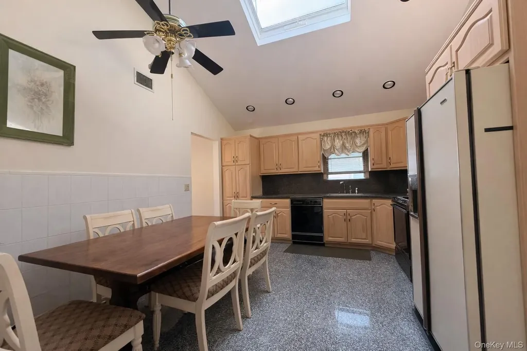 208 Doris Avenue Franklin Square NY 11010