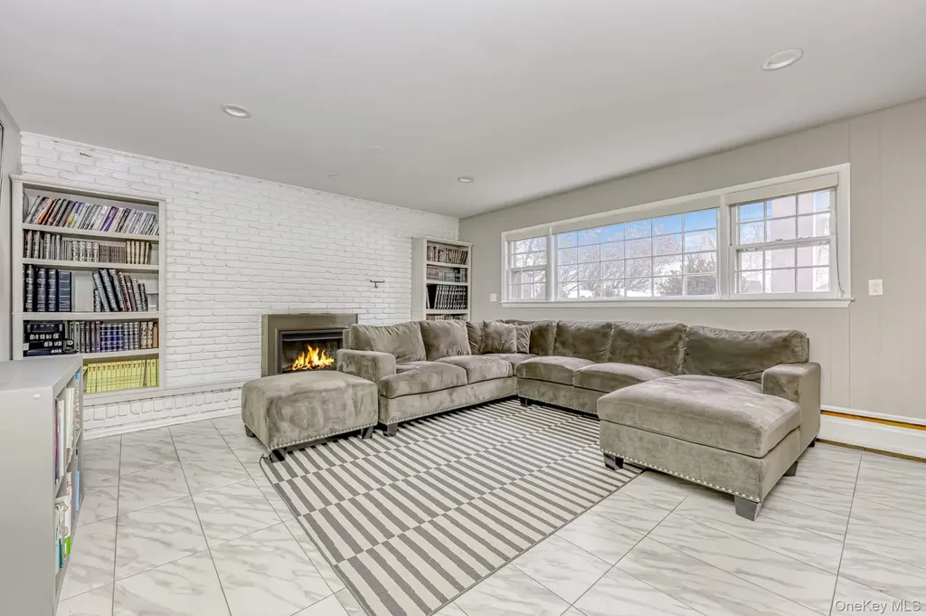 23 Scenic Drive Suffern NY 10901
