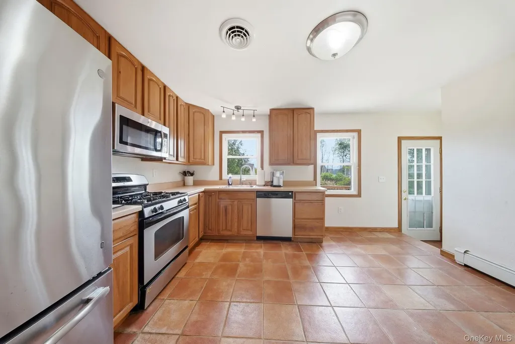 79 Vincent Drive Middletown NY 10940