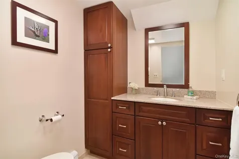 60 Quail Close Irvington NY 10533