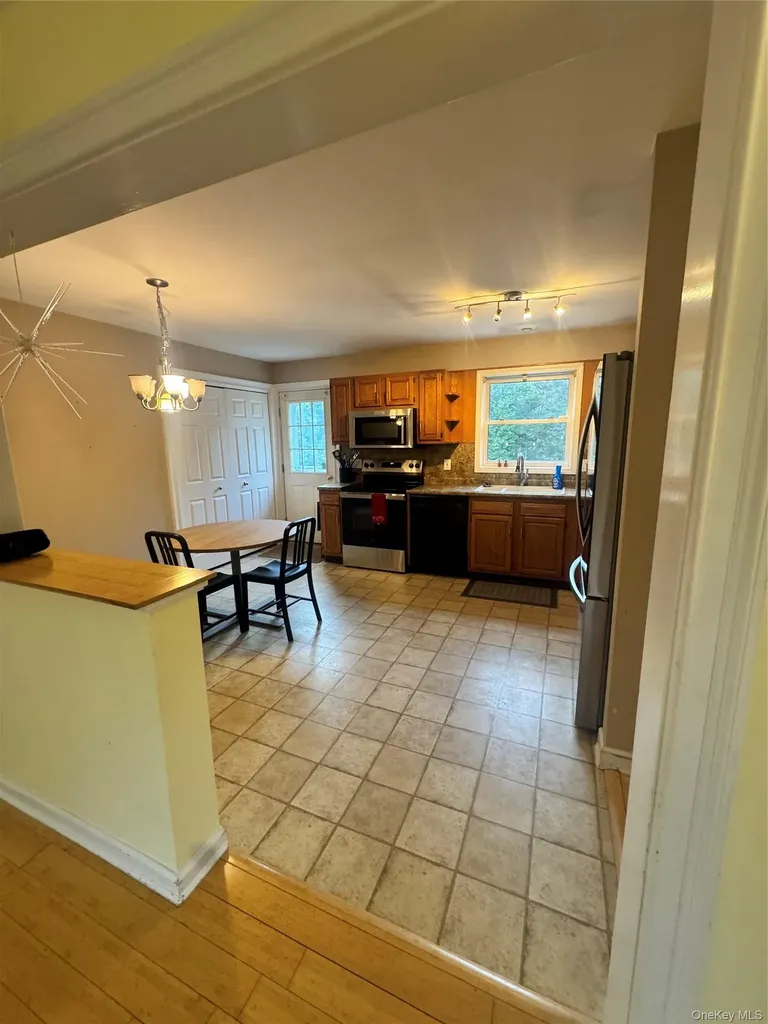 5 Red Cedar Lane Millerton NY 12546