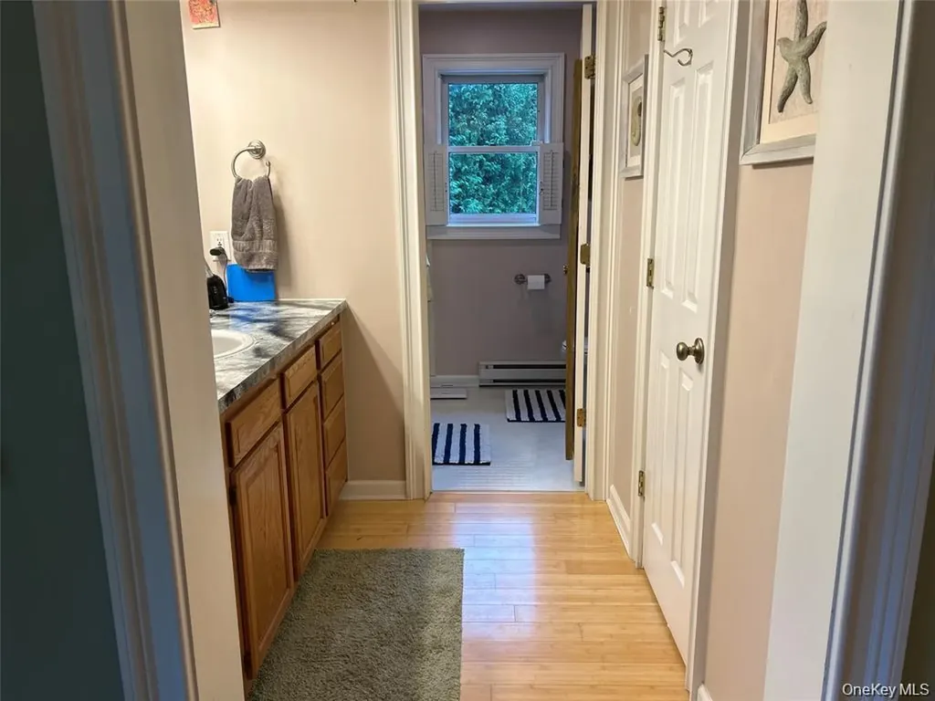 5 Red Cedar Lane Millerton NY 12546