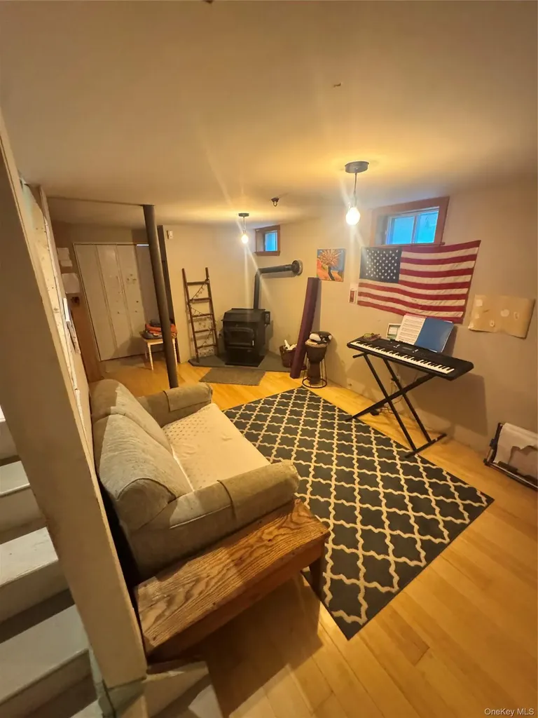 5 Red Cedar Lane Millerton NY 12546