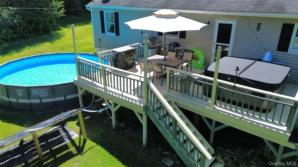 5 Red Cedar Lane Millerton NY 12546