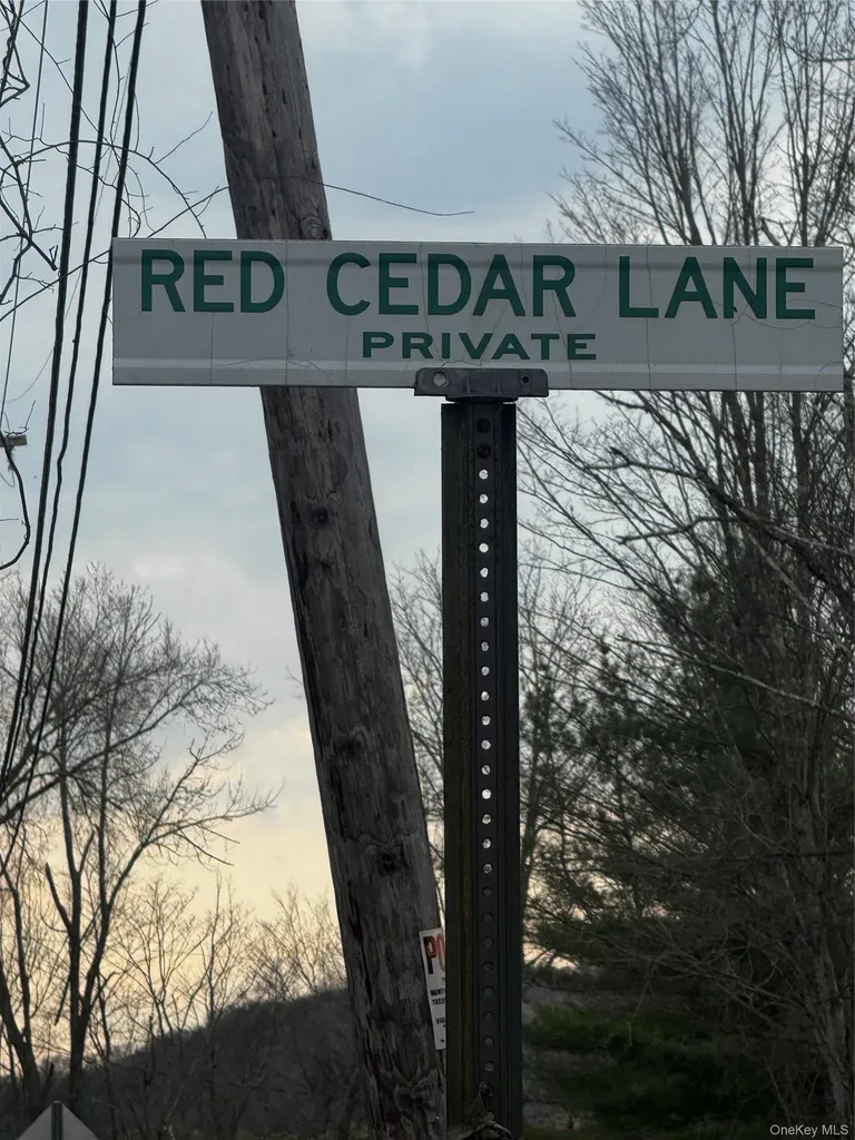 5 Red Cedar Lane Millerton NY 12546