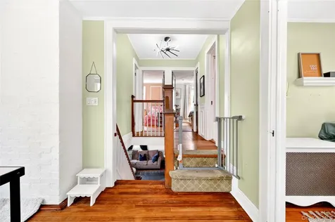 350 Hutchinson Boulevard Mount Vernon NY 10552