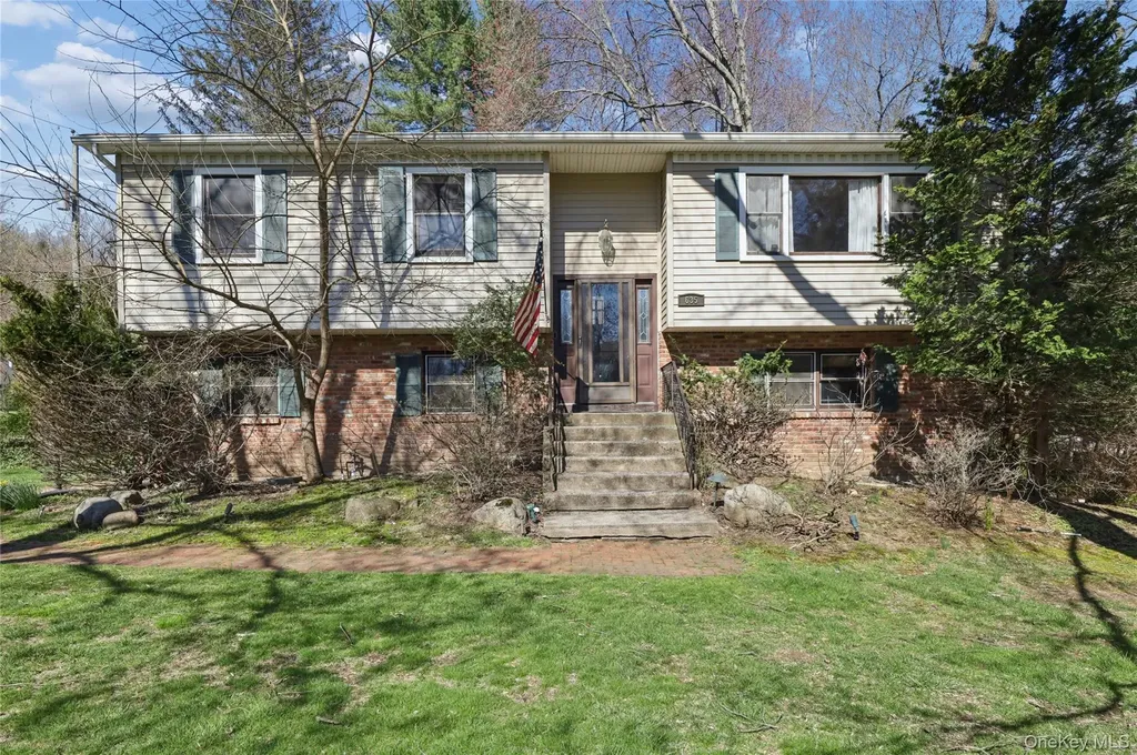 635 S Pascack Road Spring Valley NY 10977