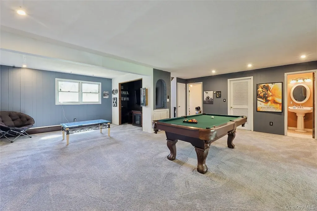 635 S Pascack Road Spring Valley NY 10977