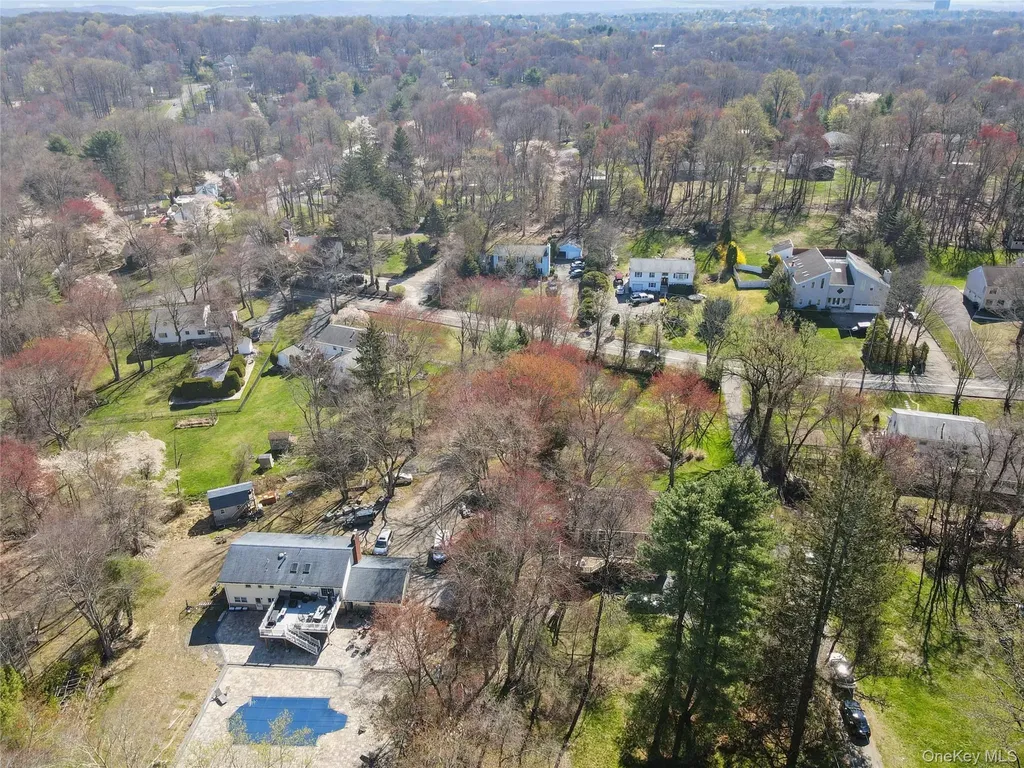 635 S Pascack Road Spring Valley NY 10977