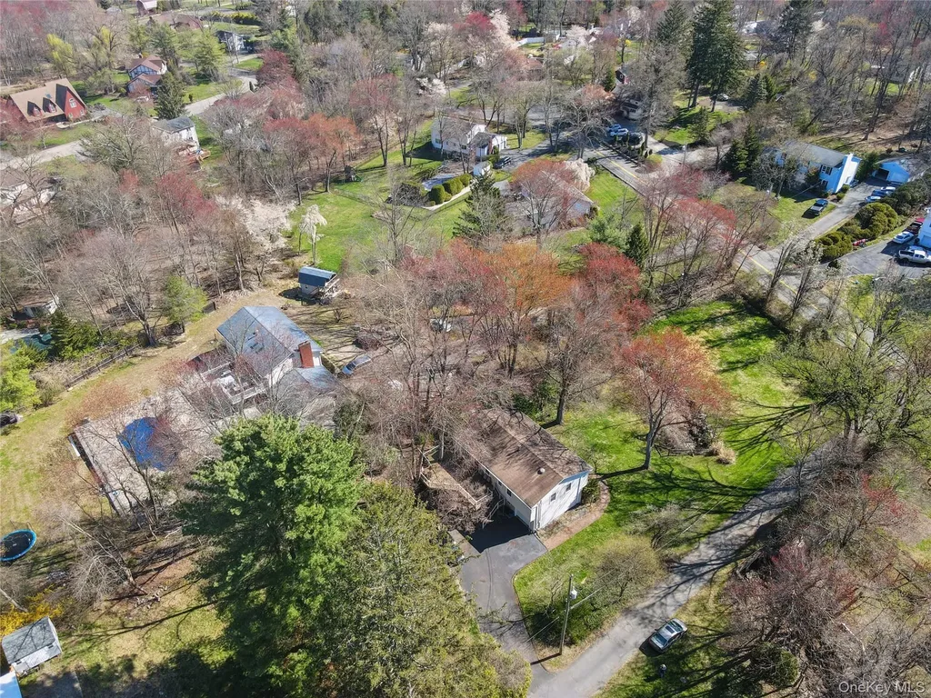 635 S Pascack Road Spring Valley NY 10977