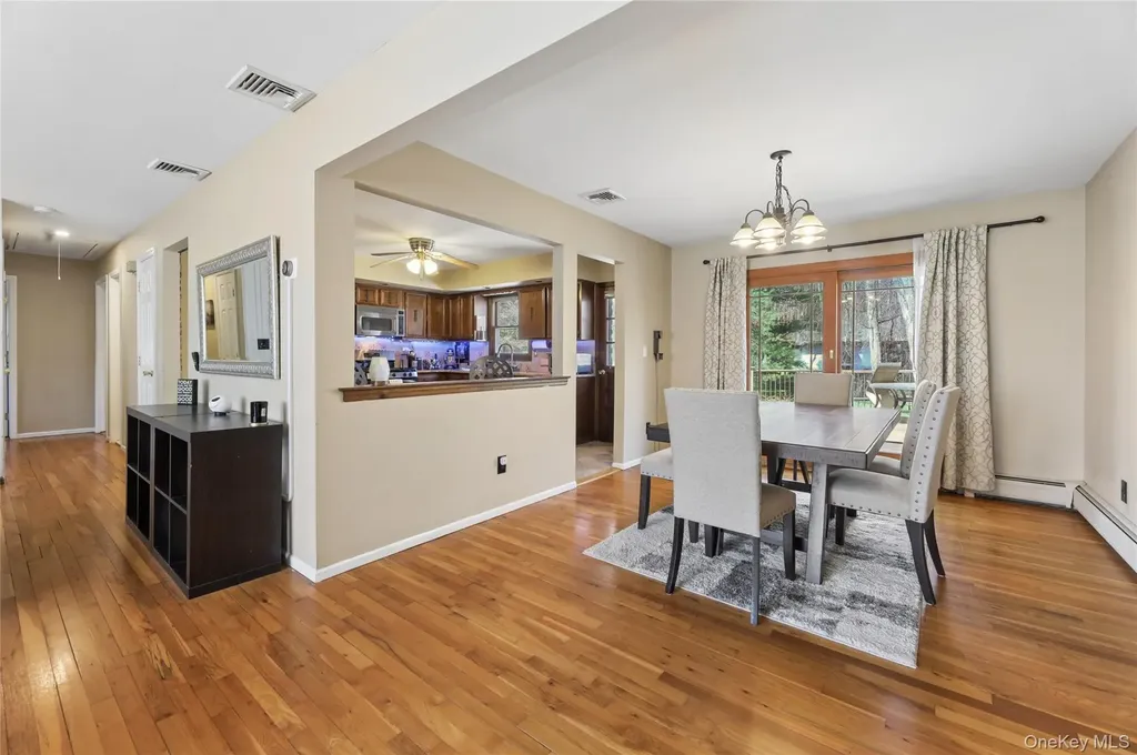 635 S Pascack Road Spring Valley NY 10977