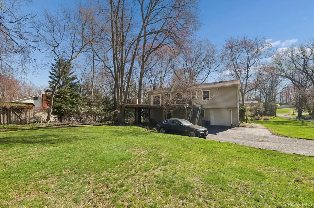 635 S Pascack Road Spring Valley NY 10977
