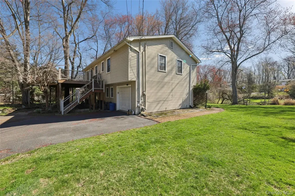 635 S Pascack Road Spring Valley NY 10977