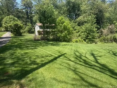 635 S Pascack Road Chestnut Ridge NY 10977