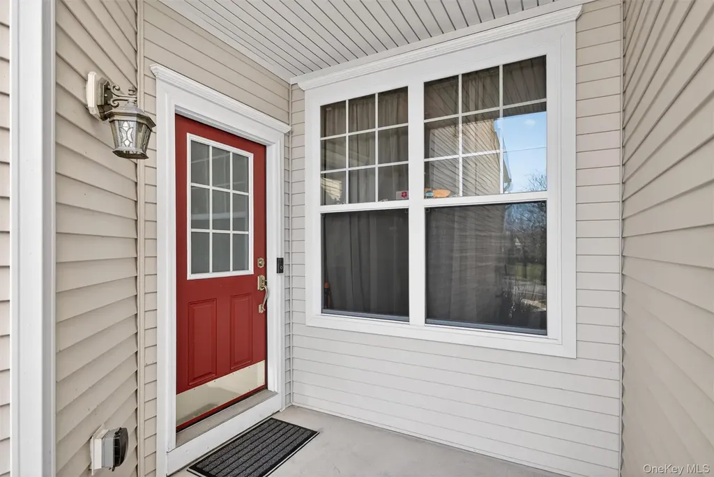 9 Cornwall Lane Middletown NY 10940