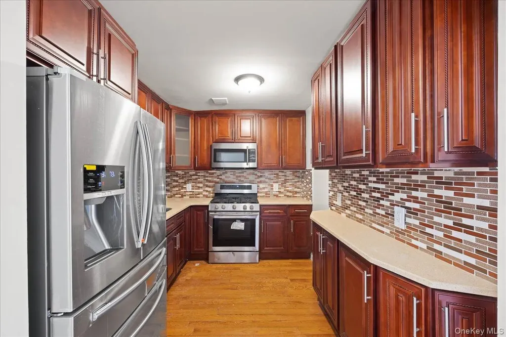 2284 Atlantic Avenue Brooklyn NY 11233