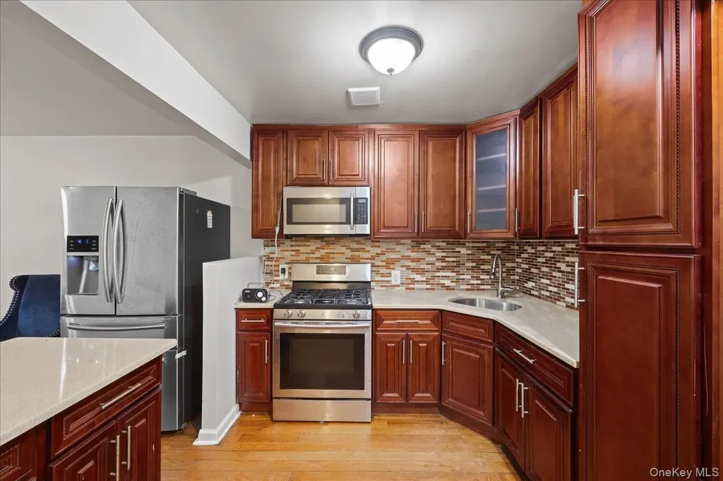 2284 Atlantic Avenue Brooklyn NY 11233