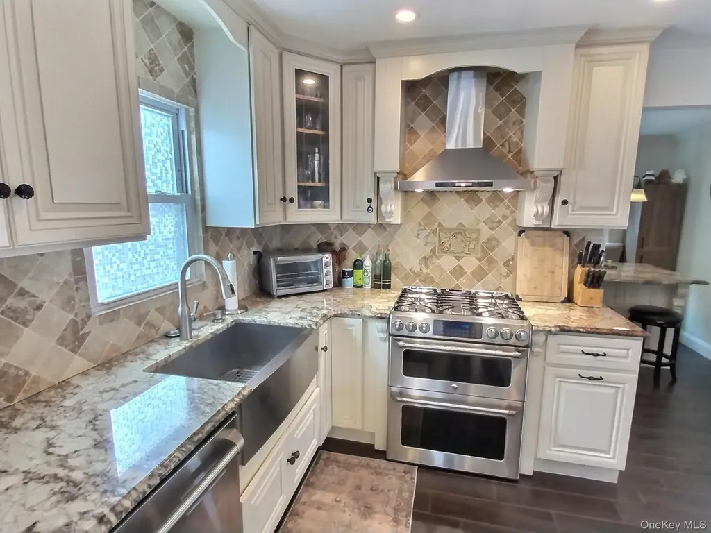 3037 Morrow Road Oceanside NY 11572